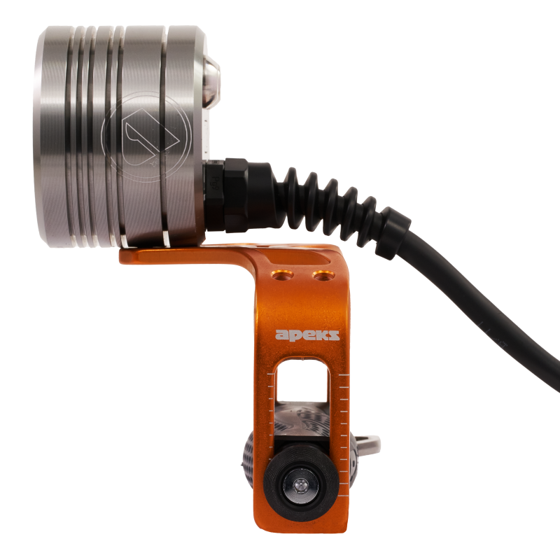 Apeks LUNA X Dive Torch - Image 7